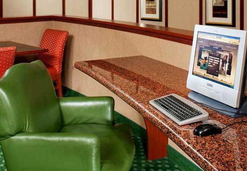 Hotel Courtyard Toledo Airport Holland Facilidades foto